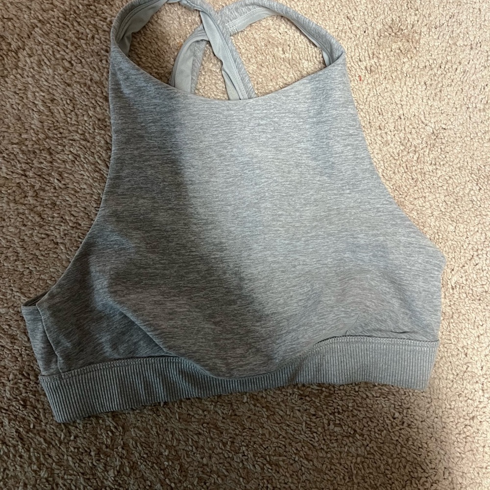 ALO Yoga Gray Crop Top with Racerback Design